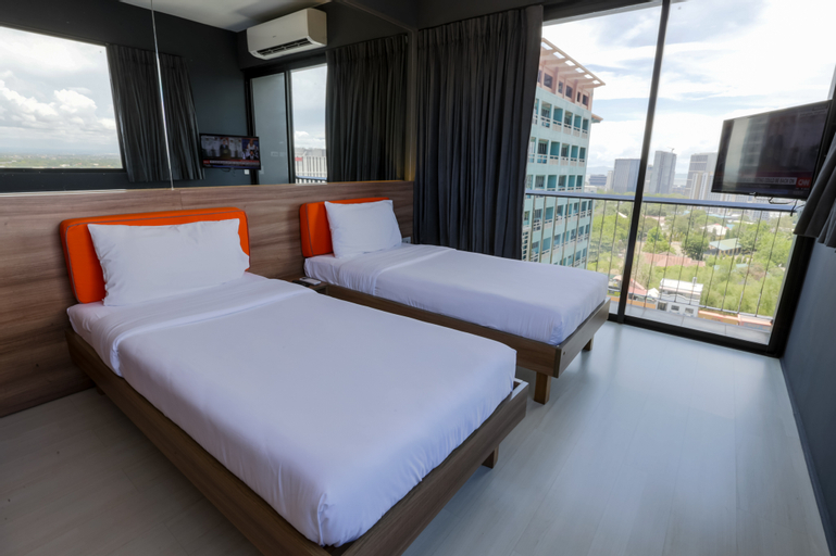 Bedroom 18