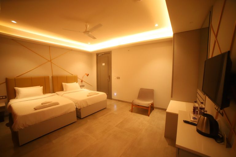 Others 4, Waltair Abode, Visakhapatnam