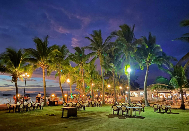Food & Drinks 4, Lago de Oro, Calatagan
