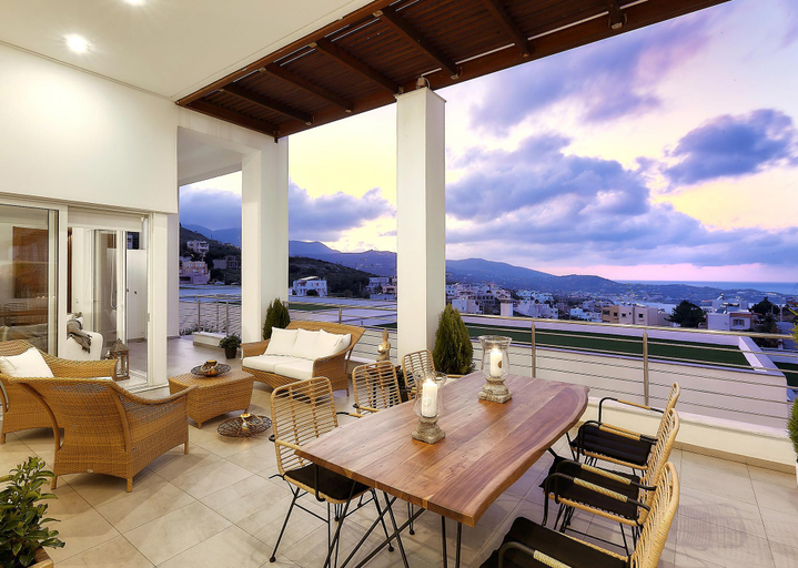 Others 5, Spacious Mint Luxury Villa access to private beach, Crete