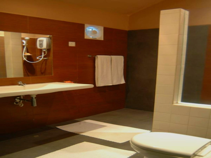 Bathroom 3, Heritage Habarana Hotel, Palugaswewa