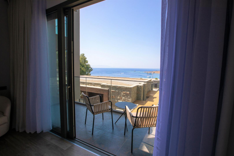 Bedroom 2, Mett Hotel & Beach Resort Bodrum , Bodrum