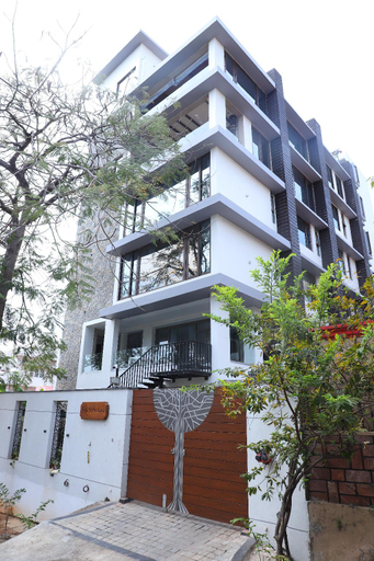 Others 5, Waltair Abode, Visakhapatnam