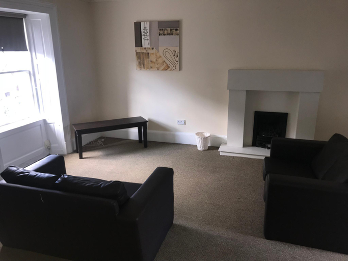 Others 3, Smithyends Apartment, North Lanarkshire