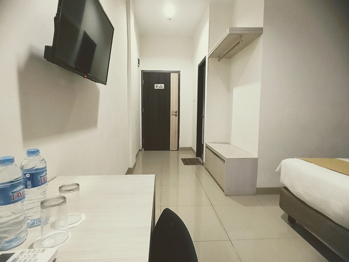 Bedroom 25