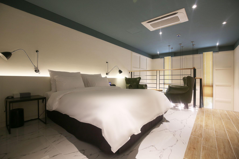Bedroom 2, Gongju Myeongjak Motel, Gongju