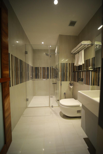Bathroom 3, Hotel Amoha, Tiruvannamalai