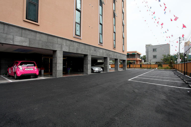 Exterior & Views 1, Wonju H, Wonju