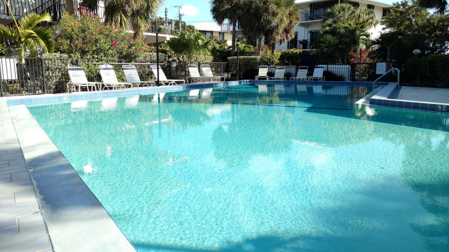 Sport & Beauty, Gulfpointe by Pack and Relax, Monroe