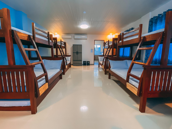Public Area, Hip Nautic Beach Resort by Cocotel, Lian