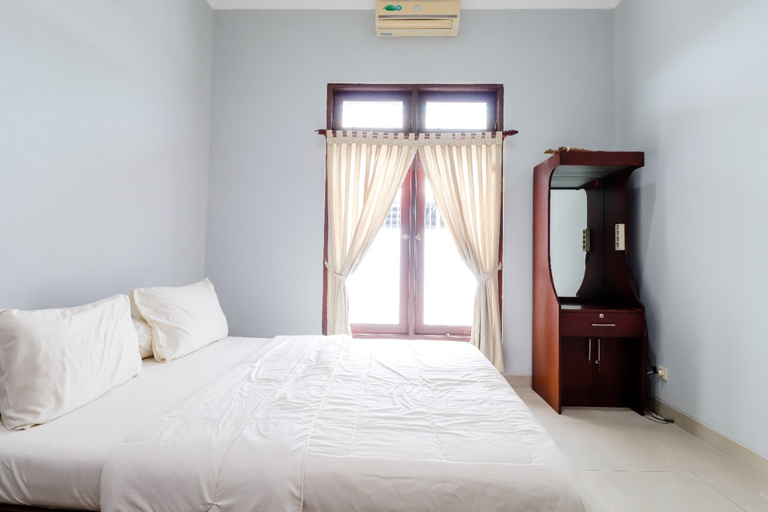 Bedroom 3, Espana Homestay by WHouse, Sleman