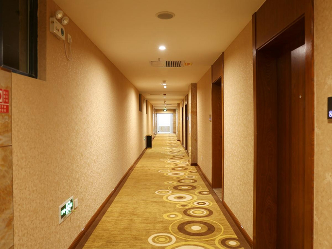 Others 2, Super 8 Hotel Hetian Tuanjie Square, Khotan