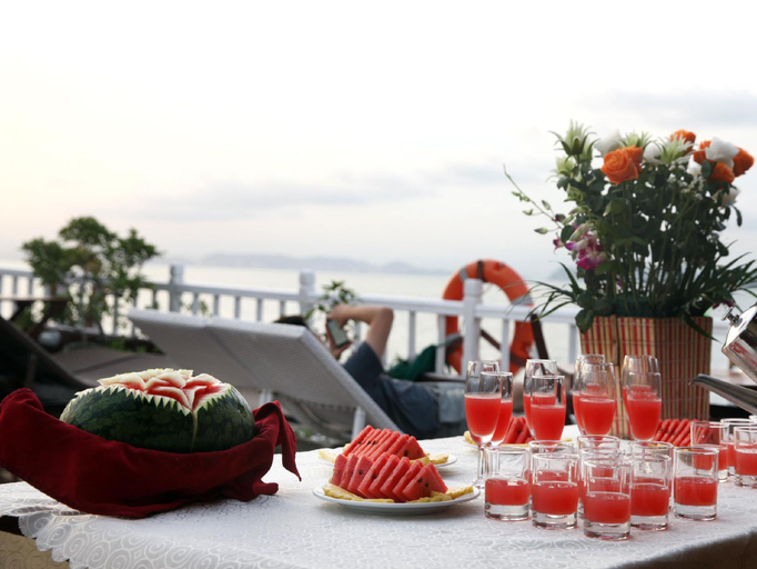 Food & Drinks 5, Halong Silversea Cruise, Hạ Long