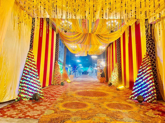Others 2, Hotel pleasant view, Rae Bareli