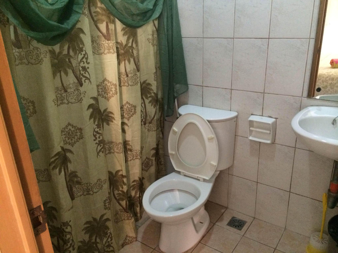 Bathroom, Double Diamond Inn Guest House, Malay
