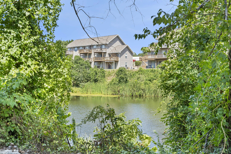 Exterior & Views 2, Waterfront Branson Escape, Taney