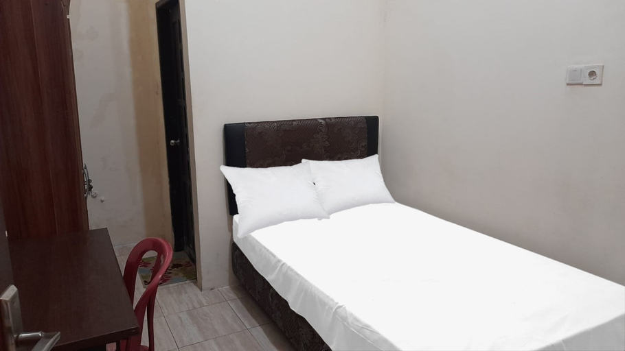 Bedroom 4, OYO 91491 Zalfa Guest House Syariah, Balikpapan