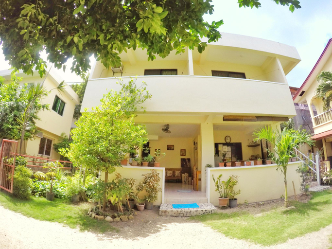 Others 2, Fiesta Haus Resort, Malay