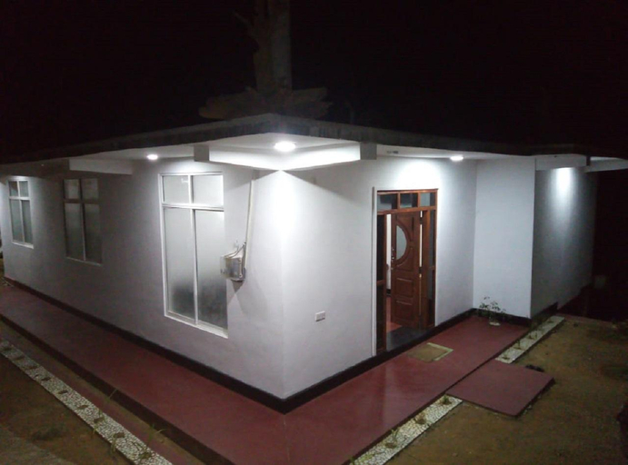 Others 3, Hotel Yelona, Kegalle