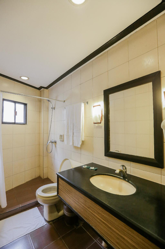 Bedroom 4, Business Inn, Bacolod City