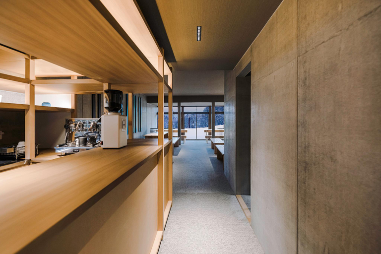 Public Area, SKI INN HAKUBA, Otari