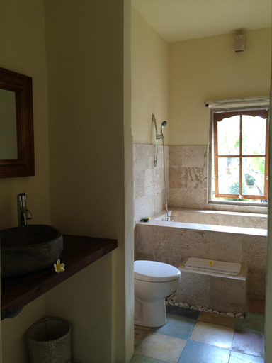 Bathroom 4, Ujung Ubud Guesthouse, Gianyar