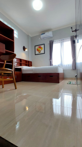 Ati Tentrem Guesthouse Room Type - Superior Room
