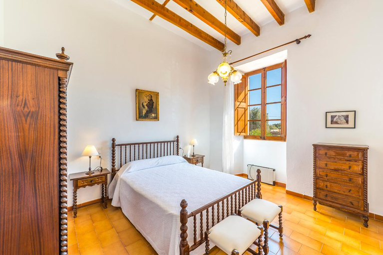 3, CAN CIREROL, Baleares
