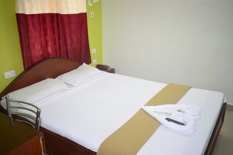 Bedroom 4, Golden Sun Inn, Puducherry