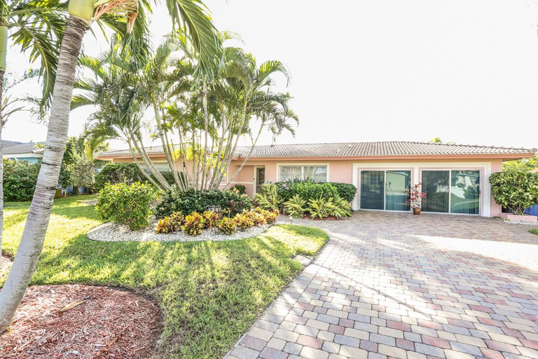 Exterior & Views 2, 119 Seahorse Lane, Lee
