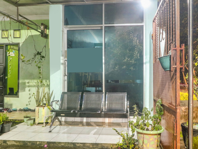 Exterior & Views 5, OYO 91262 Wisma Sido Moro, Palangkaraya