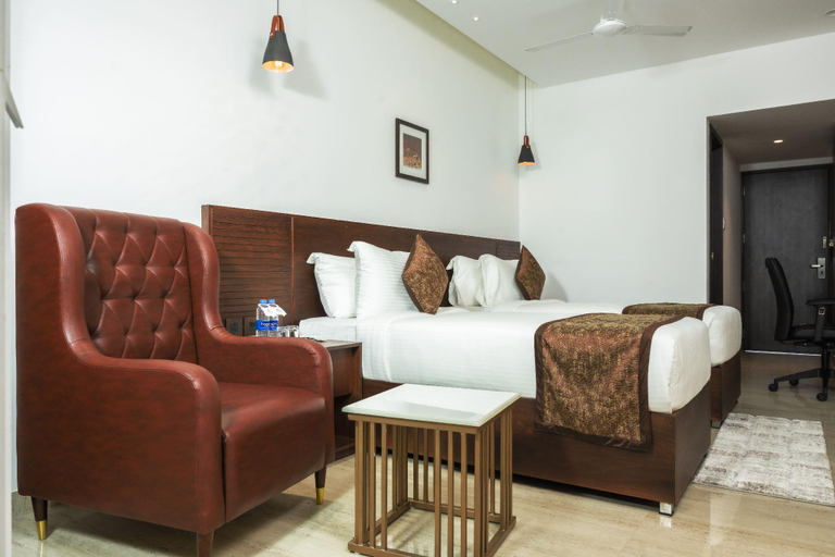 Bedroom 3, THE RUNWAY HOTEL, Ernakulam