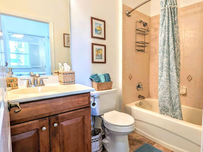 Bathroom 3, Sunsets and Sandcastles By Casago, Flagler