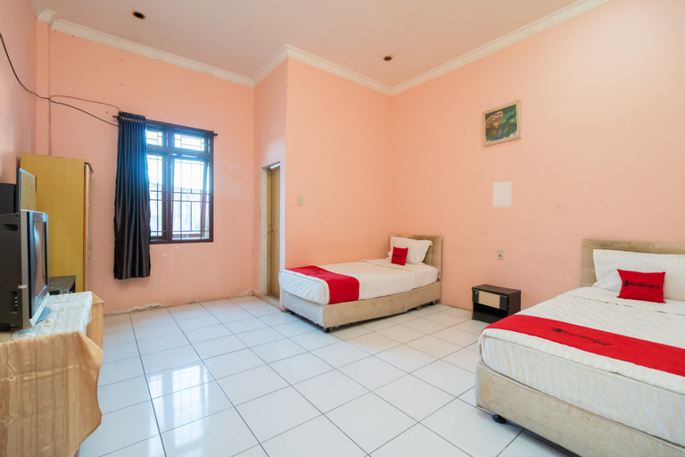 Bedroom 6