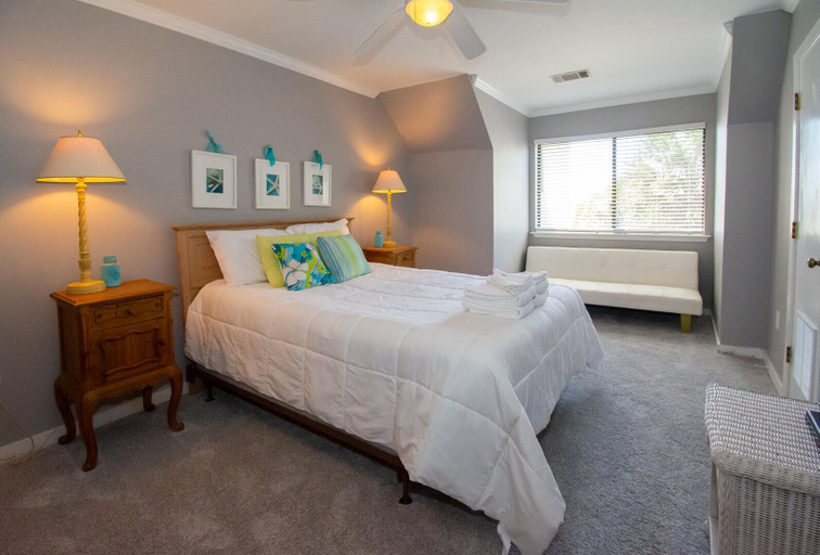 Bedroom 2, 658 Newhaven, Beaufort