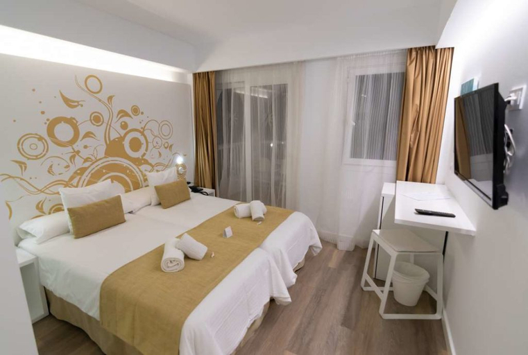 Bedroom 3, BQ Bahia Cala Ratjada, Baleares