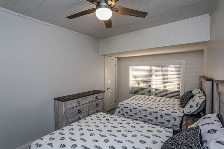 Bedroom 3, 283 Carolina, Lee