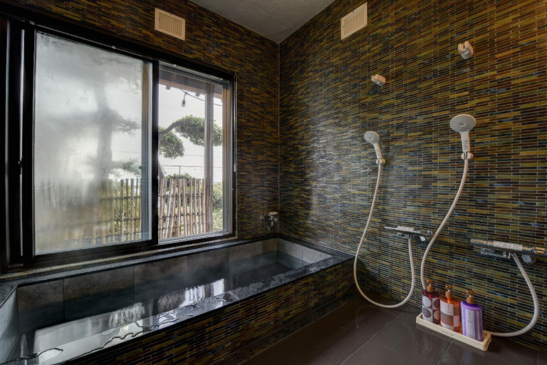 Bathroom, Kapporyokan Shimizu, Himeji
