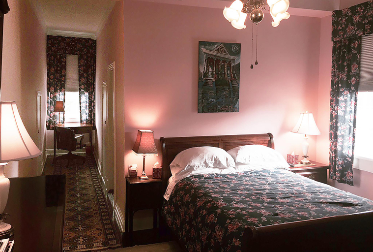 Bedroom 3, R&B Bed and Breakfast - Adults Only, Orleans