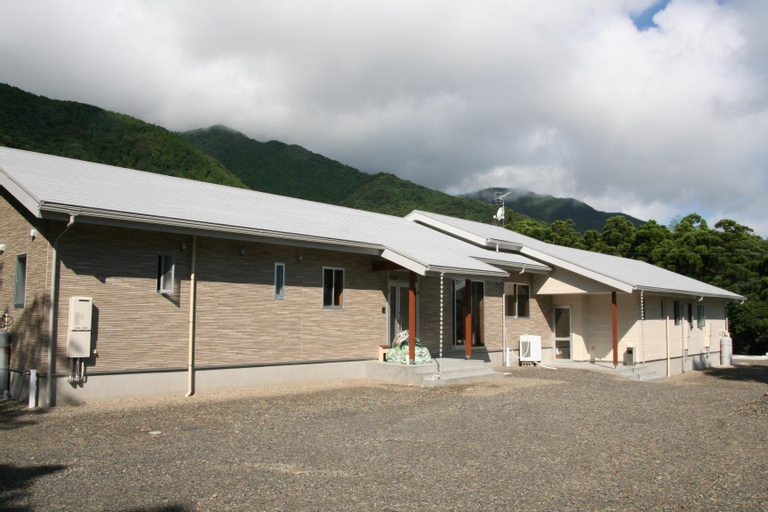 Yakunoyado Taguchi, Yakushima