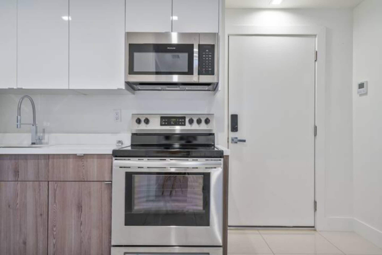 Others 5, Miami Suite 308, Miami-Dade