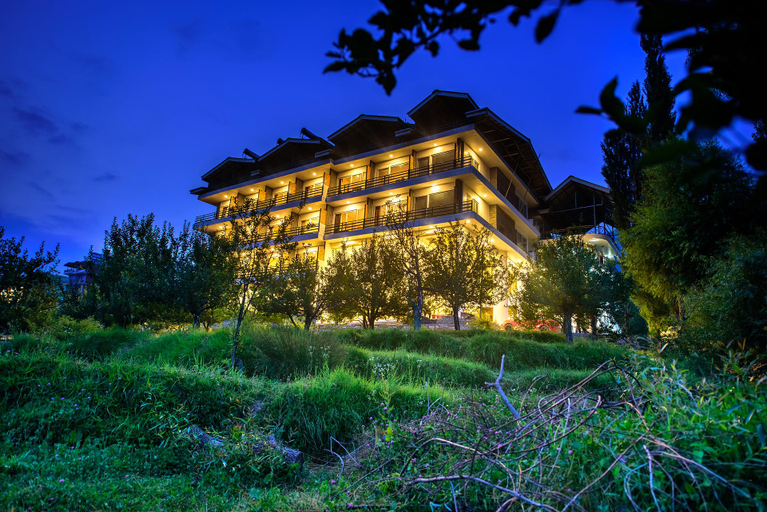 Exterior & Views 1, NatureVilas Sarovar Portico , Kullu