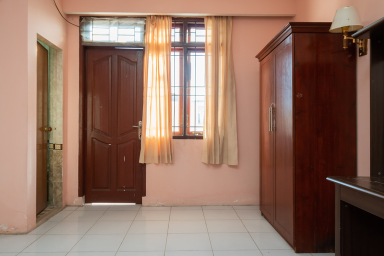 Public Area 3, RedDoorz near Silangit International Airport, North Tapanuli