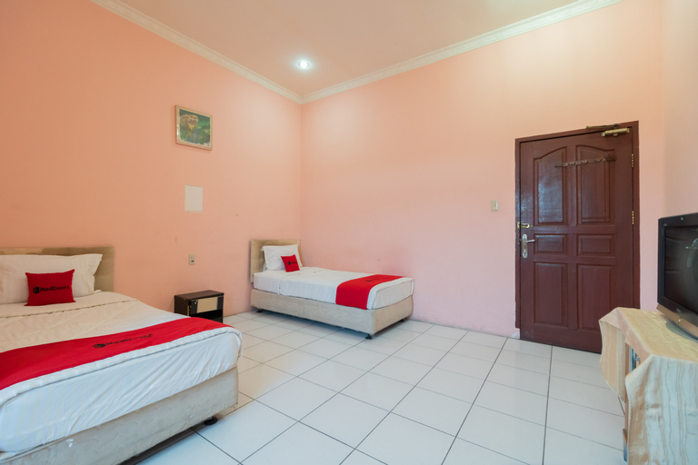 Bedroom 8
