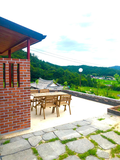 Others 4, Hardy's B&B, Goheung
