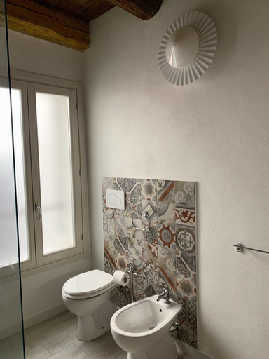 Bathroom 4, Green Rooms Ferrara, Ferrara