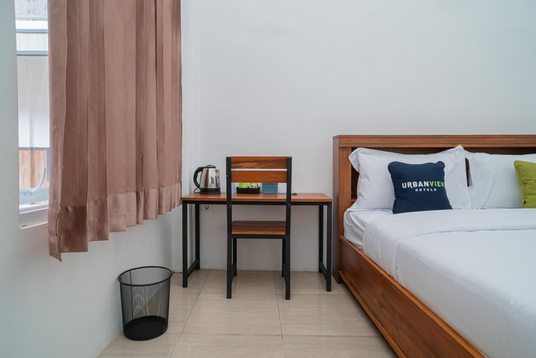 Bedroom 16