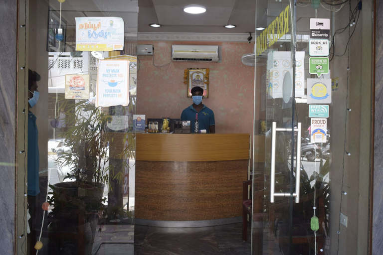 Public Area 3, Golden Sun Inn, Puducherry