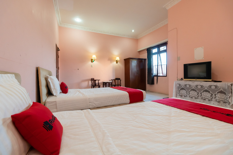 Bedroom 11
