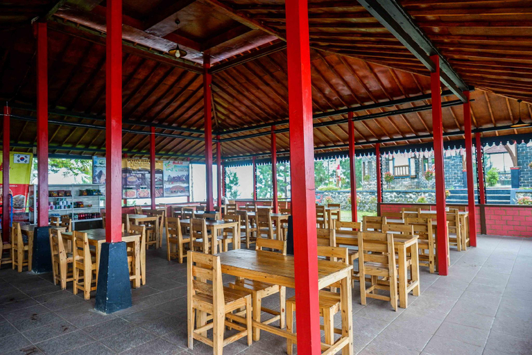 Food & Drinks 4, RedDoorz @ Guci Tegal, Tegal